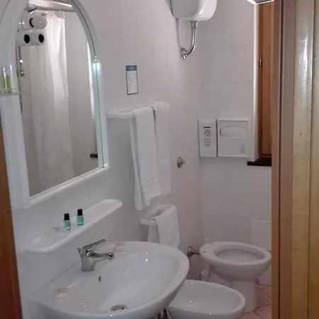 Hotel Sottovento Sant'Egidio del Monte Albino