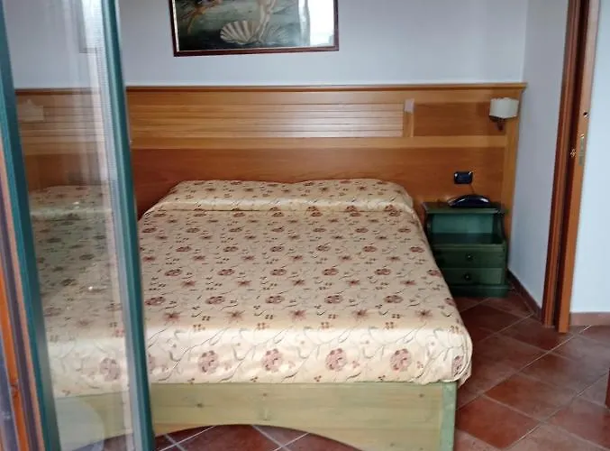 Hotel Sottovento 3*